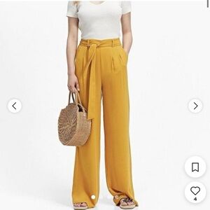 Stradivarius women’s yellow palazzo